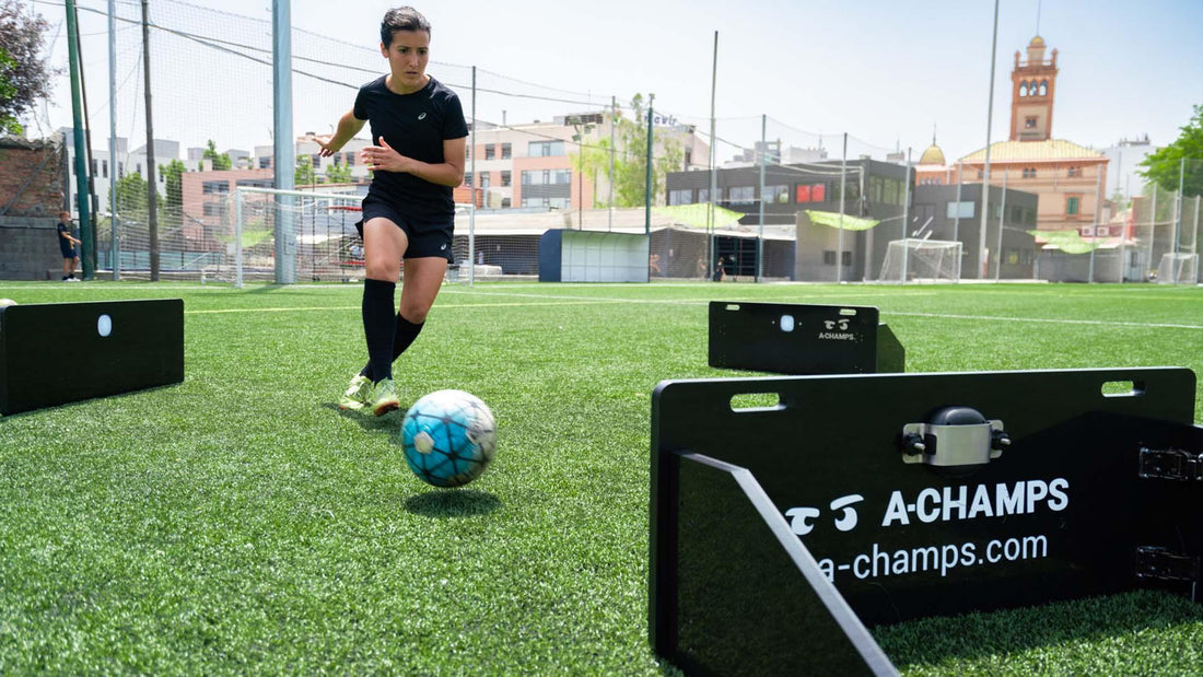 How to Improve Football Decision-Making: Techniques to Boost Football IQ