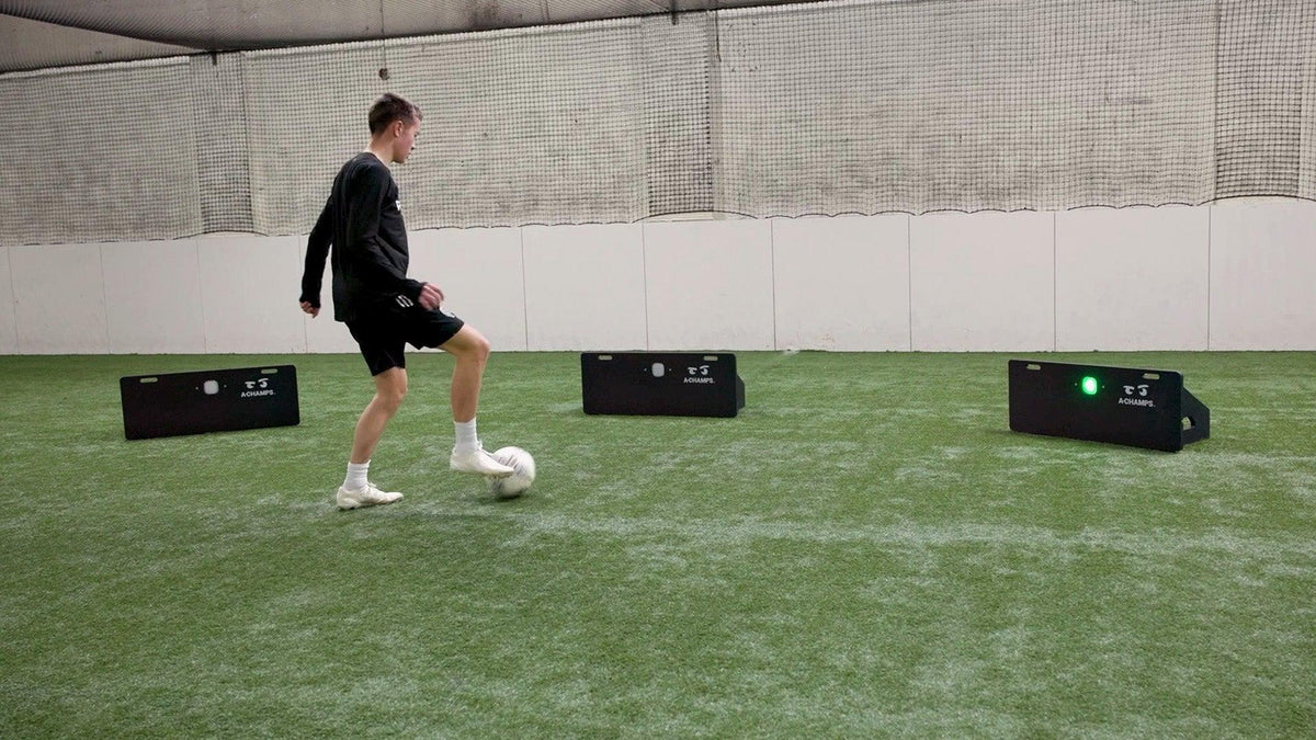 Small-Sided Football vs 11v11: Enhancing Youth Development with Goal Station's Methodology