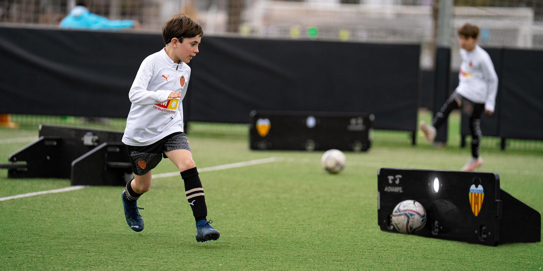 What is Scanning in Football? A Key Skill for Game Mastery