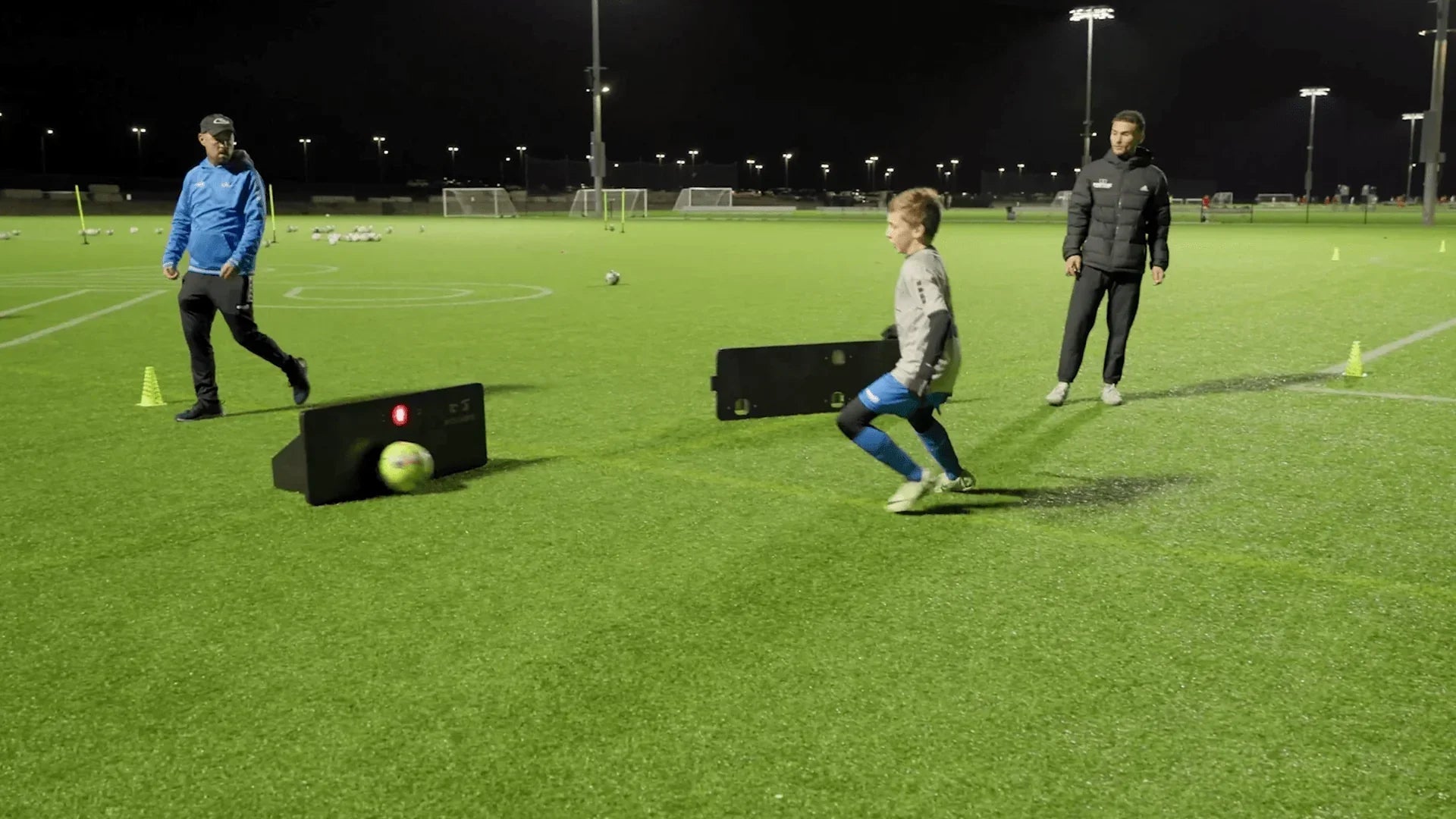 How to Remember to Scan in Soccer: Habits and Strategies – Goal Station